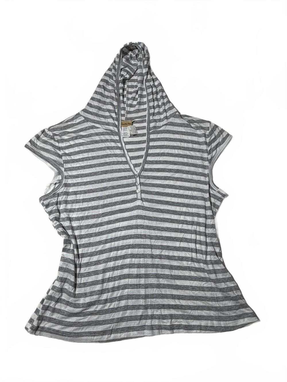 NWT Y2K Stripped Gray and White Short Sleeve Hooded Top Size 3X Measures XXL